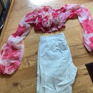 ⚜️ GAP WHITE BOY CUT ANKLE FLARE
Sz 4